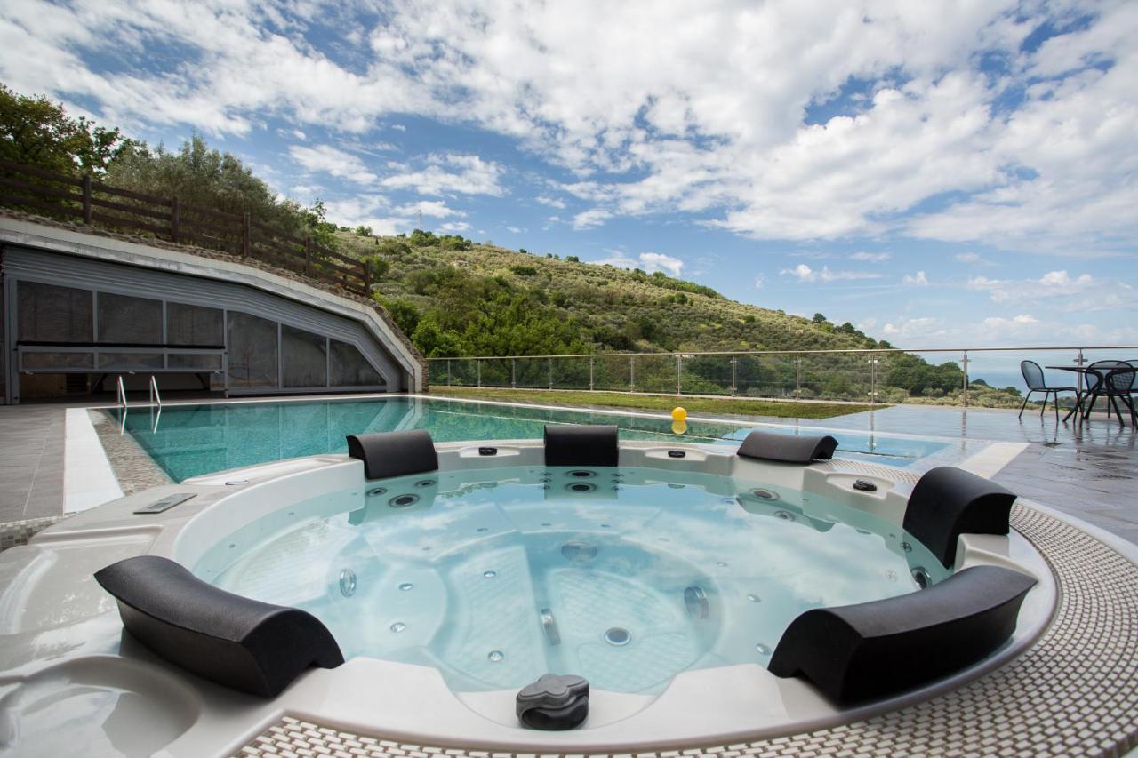 Calabrialcubo Agriturismo Ночера-Теринезе Екстер'єр фото